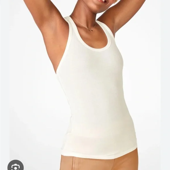 NWT White Fabletics Tank Top - Picture 3 of 5